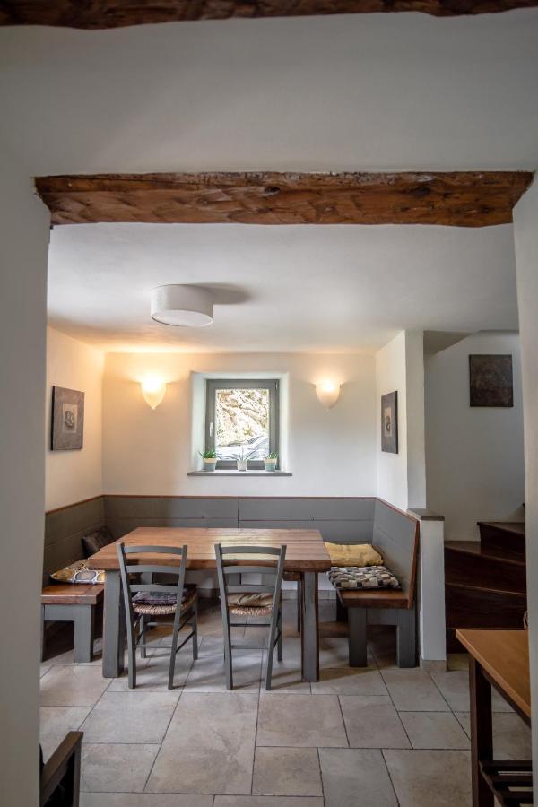 Kuninez, Holiday Home With Summer Kitchen Мост-на-Сочі Екстер'єр фото