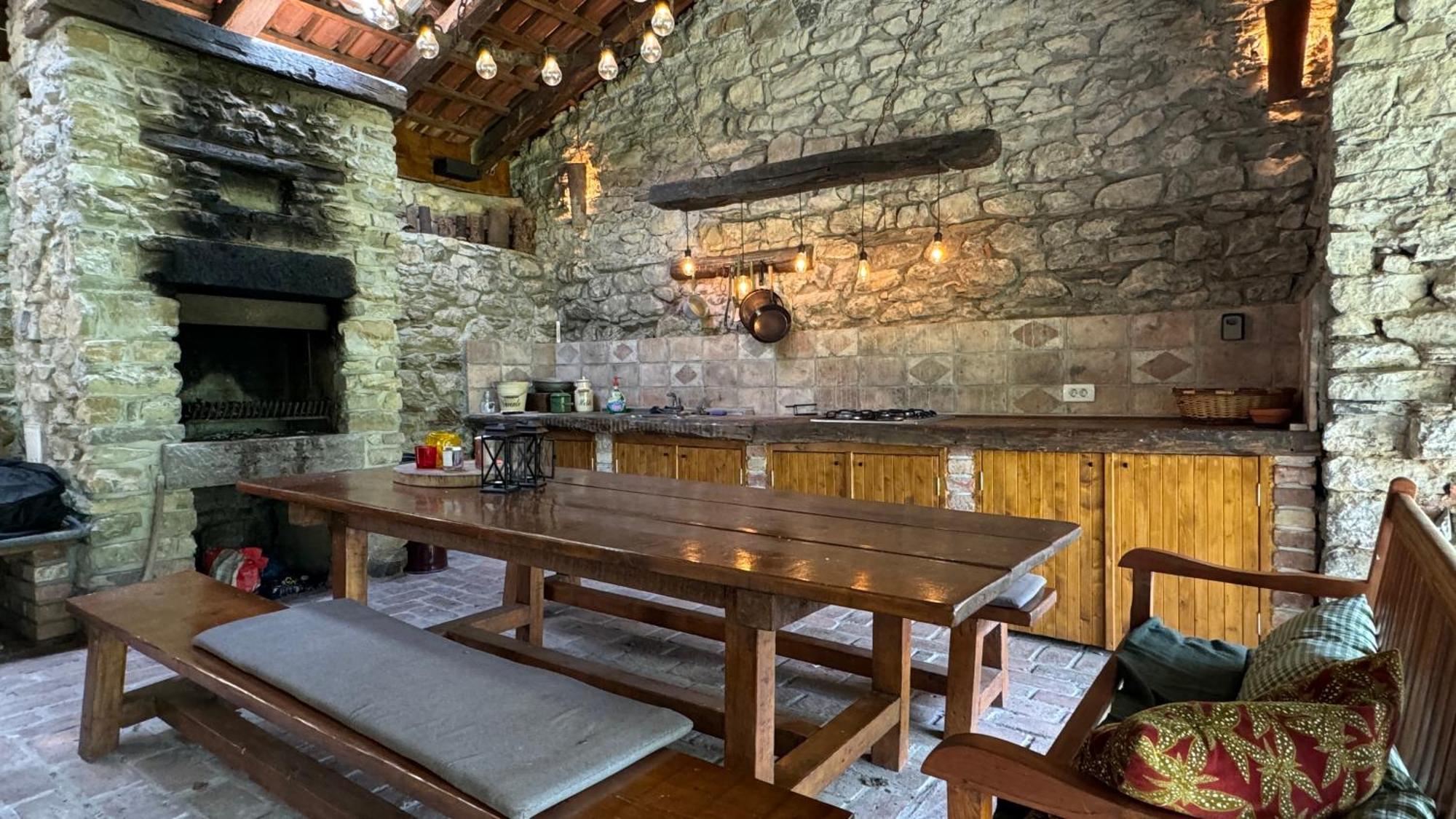 Kuninez, Holiday Home With Summer Kitchen Мост-на-Сочі Екстер'єр фото